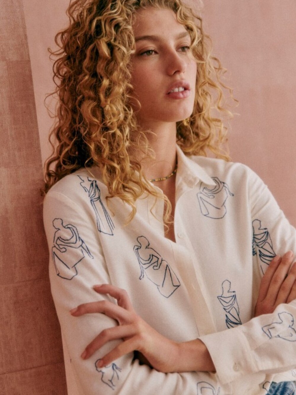 *NWT* [Sezane X Roberto Ruspoli] Embroidered Tom Shirt , Size 38/6, Part Flax